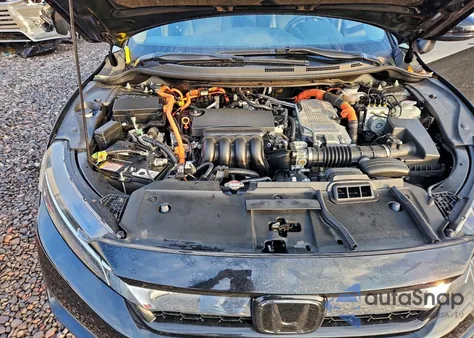 2021 Honda Clarity z USA, uszkodzony, nr VIN JHMZC5F1XMC001137